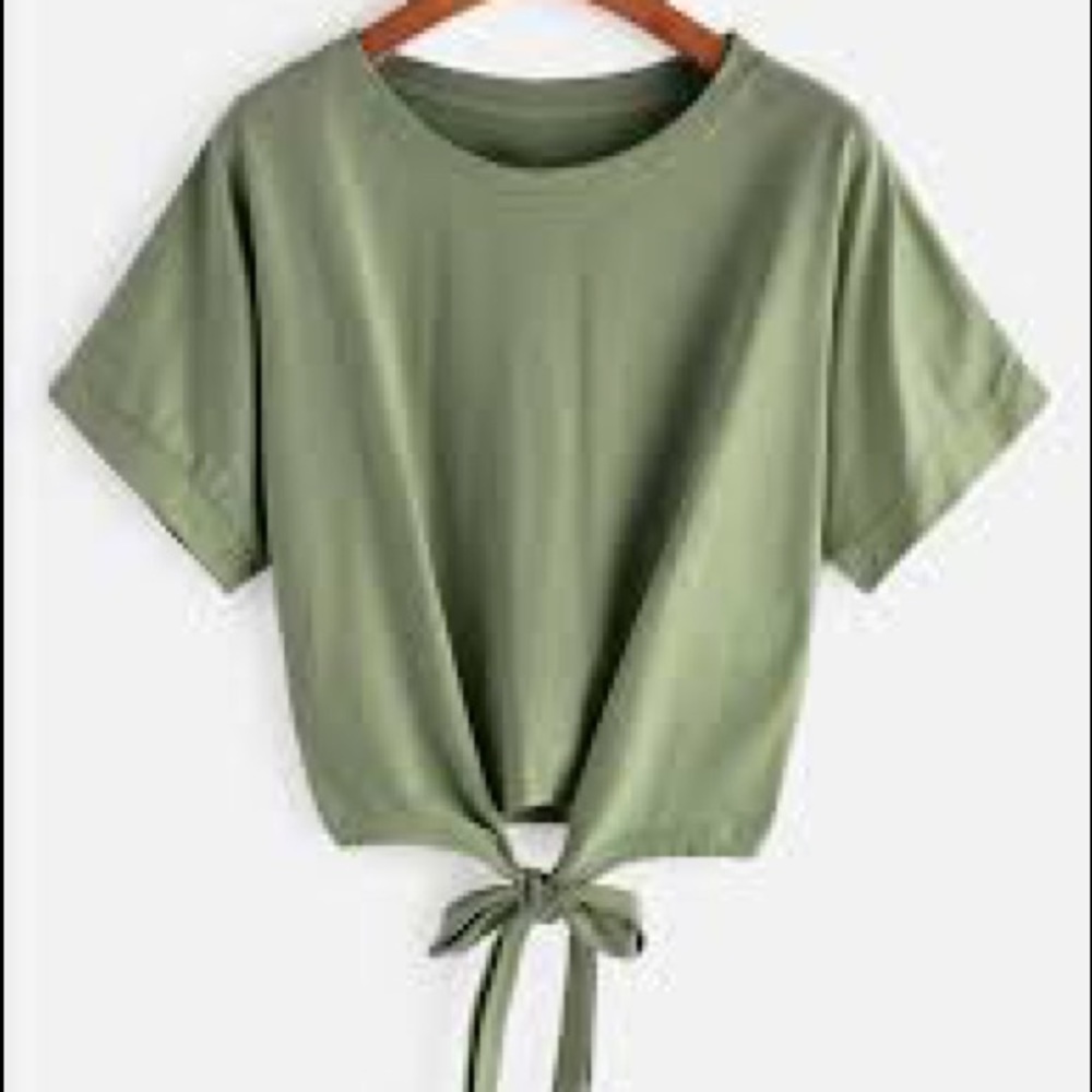 Shein knotted shirt